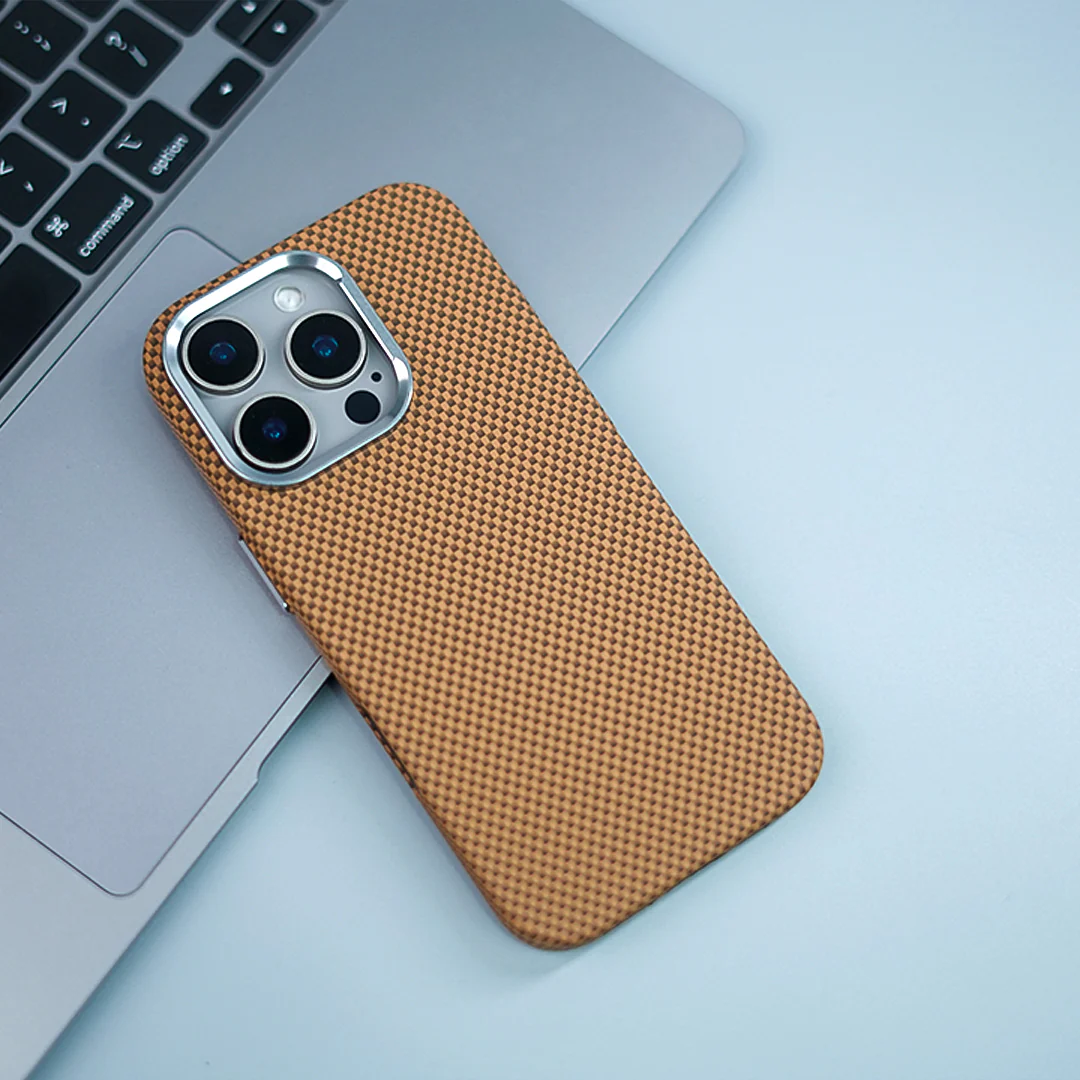 Opulent Gridmaster Grip Armor Case - iPhone - Image 5