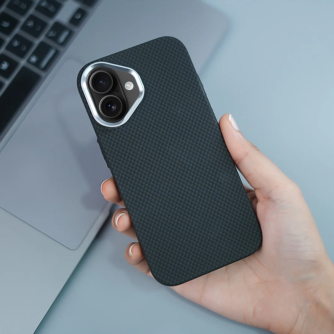 Opulent Gridmaster Grip Armor Case - iPhone - Image 6