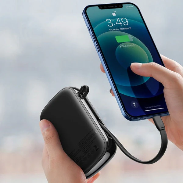 QPow Digital Display 10000mAh Powerbank - iPhone Lightning Cable - Image 3