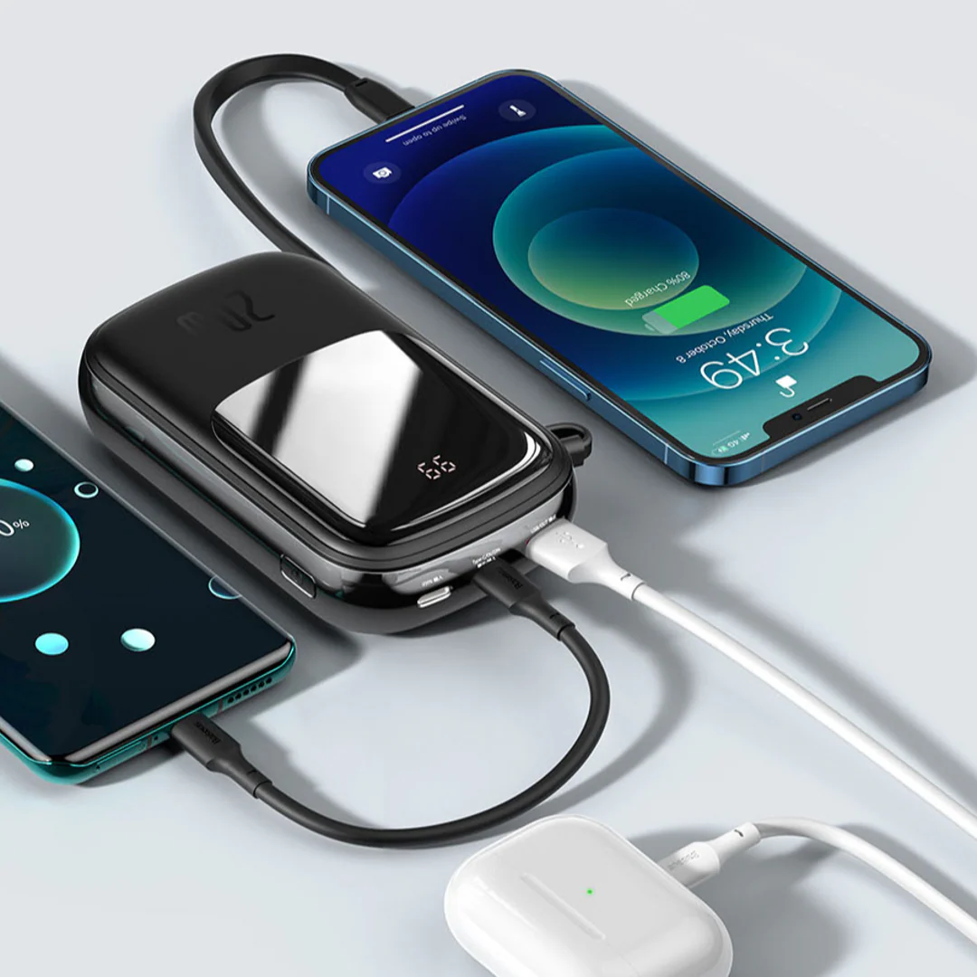 QPow Digital Display 10000mAh Powerbank - iPhone Lightning Cable - Image 7