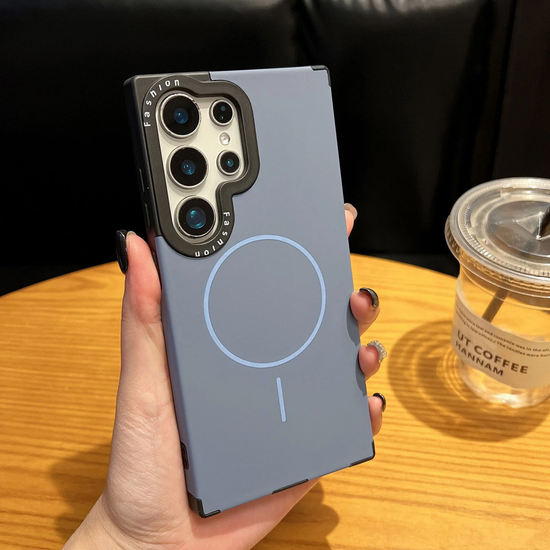 Quantum Ultra Grip Magnetic Case - Image 4