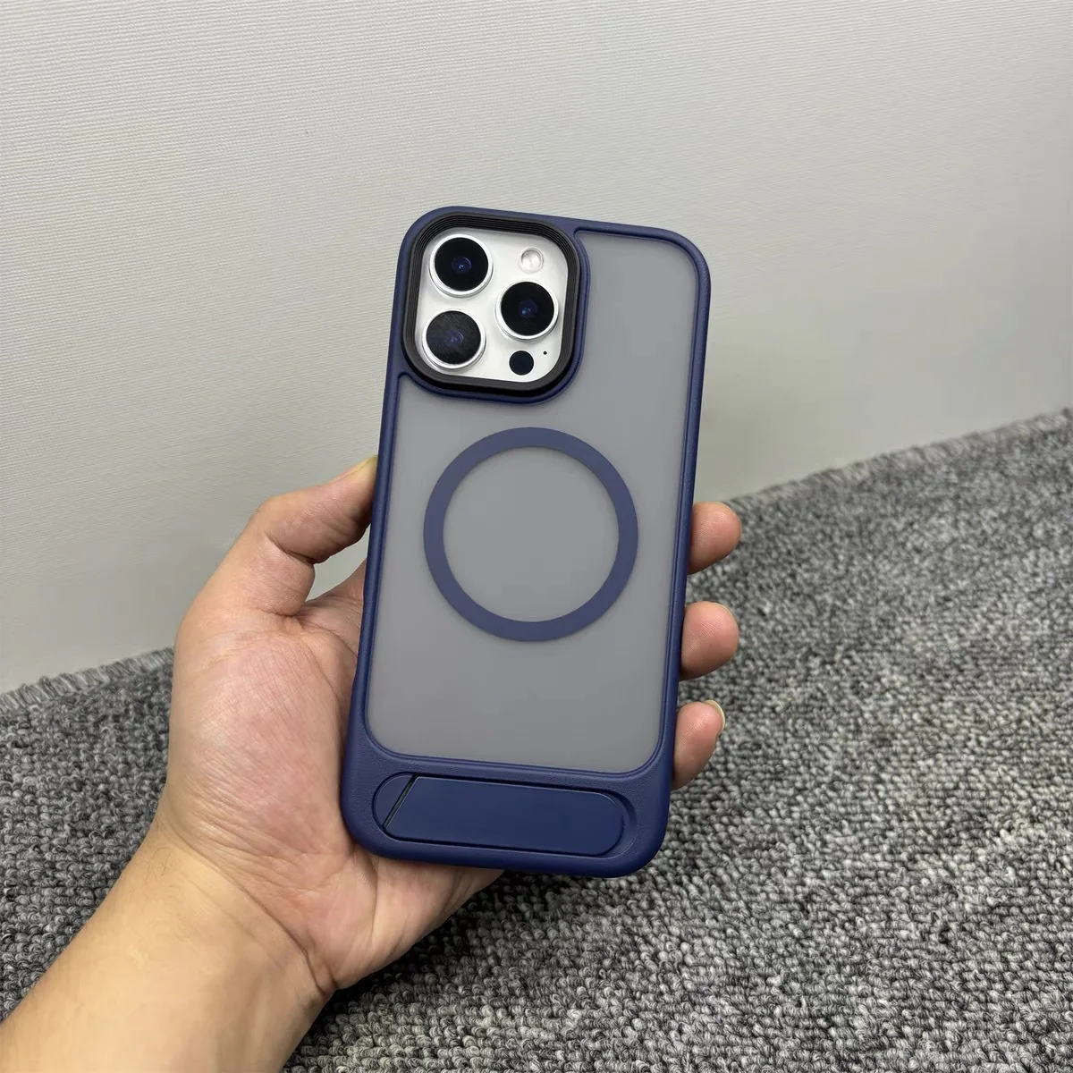 RAIGOR ELVIS Dynamic Weave Invisible Stand Case - iPhone - Image 2