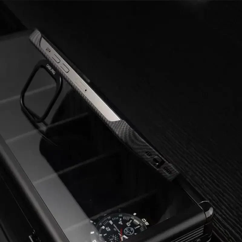 Resilient Carbon Fiber Bracket Case - iPhone - Image 10