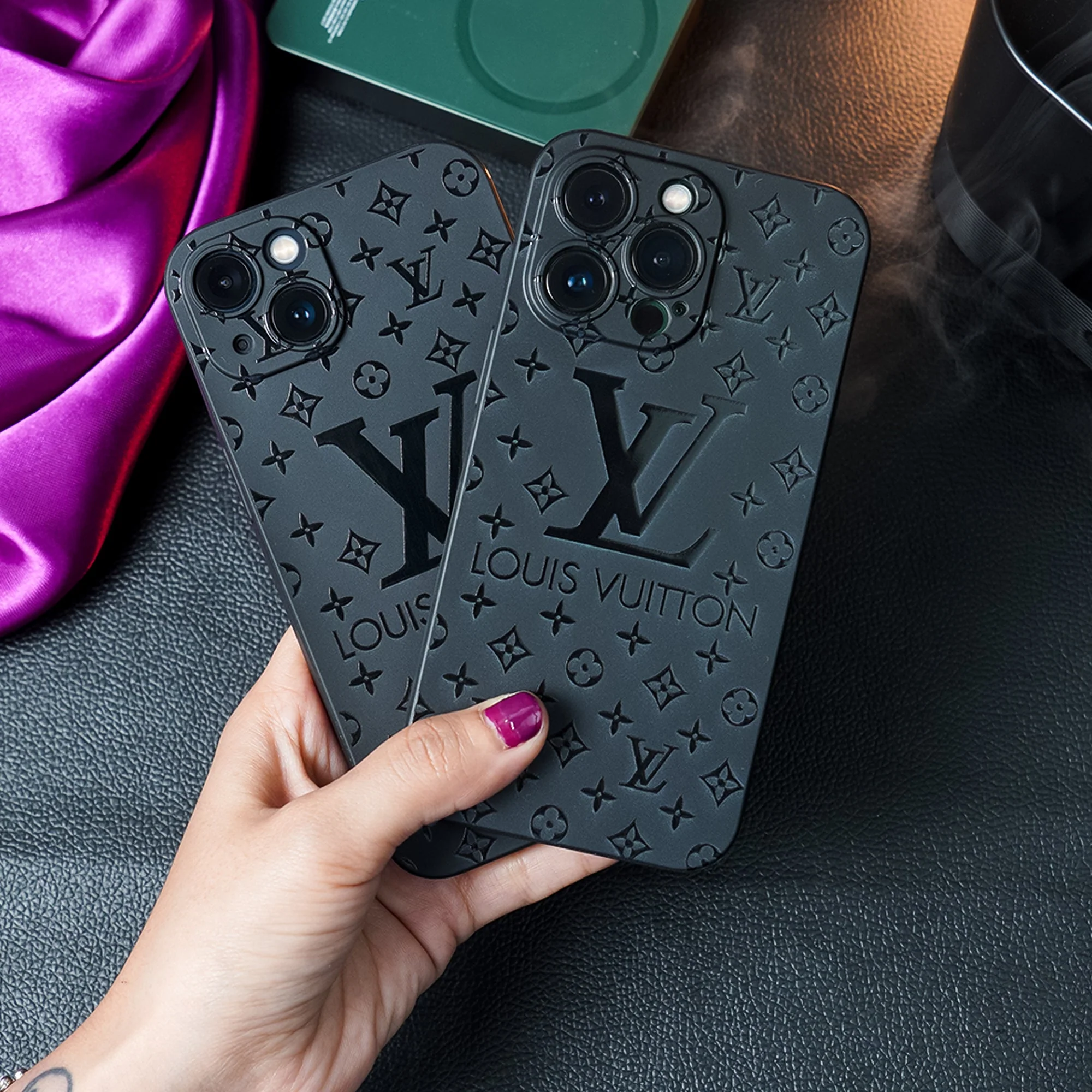 Retro Pattern Shockproof Case - iPhone - Image 5
