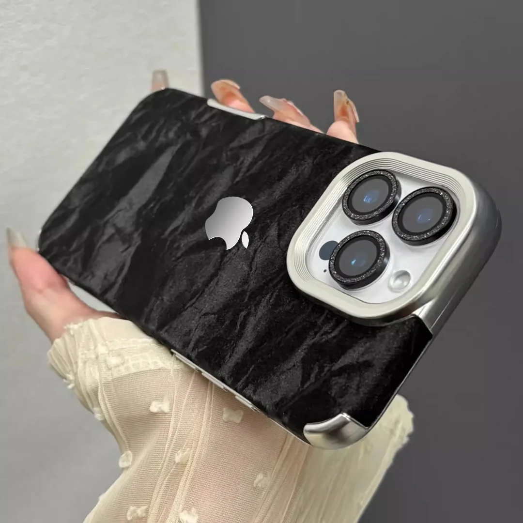 Silky Snowy Mountain Leather Case - iPhone - Image 5