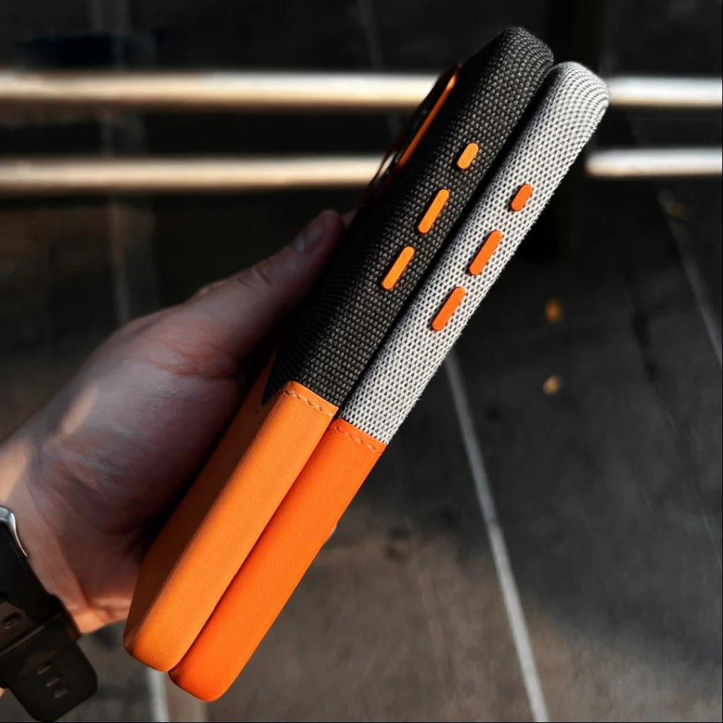 Sleek Dual Tone Card Holder Case - iPhone - Image 13