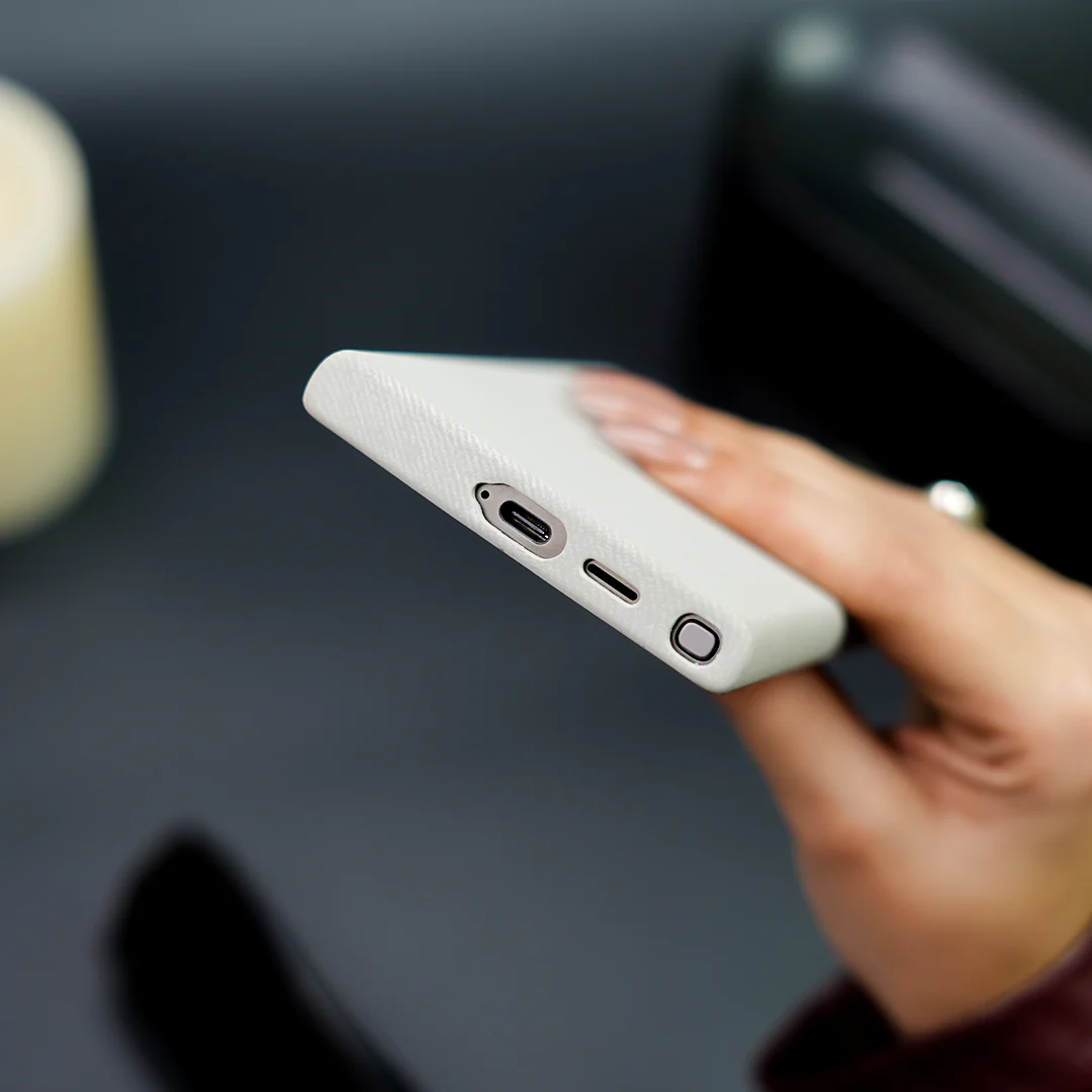 Sleek Textured Fabric Shield Case - Samsung - Image 5