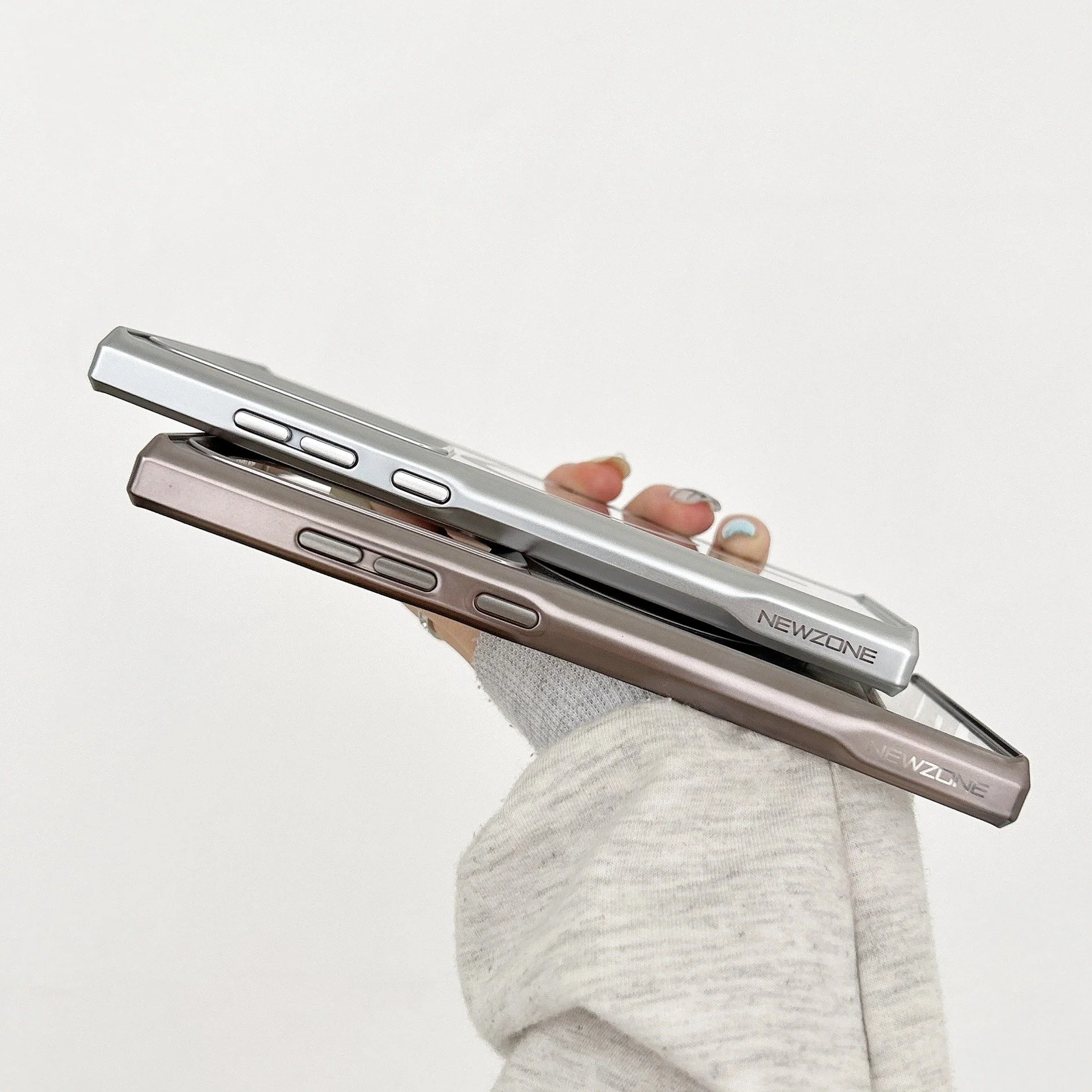 Brilliance Acrylic Clarity MagSafe Case - Samsung - Image 10