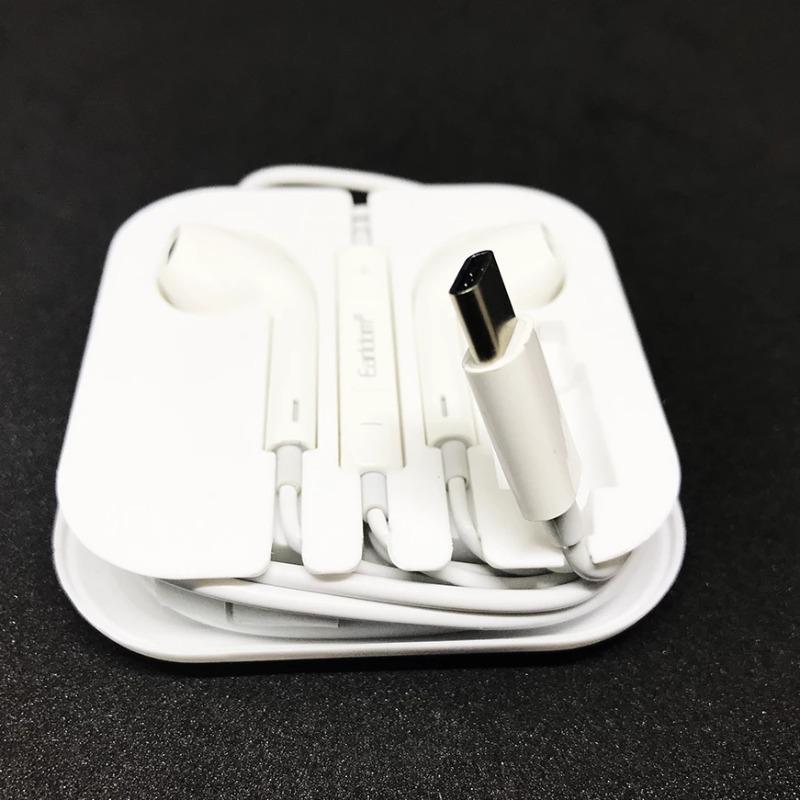 Type-C Wired Stereo Earphones - Image 2