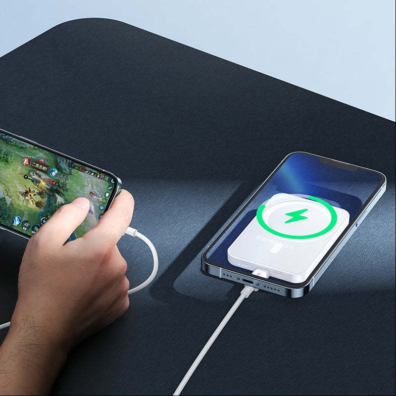 Ultra Slim 15W 5000 mAh Magnetic Suction Wireless Power Bank - Image 11