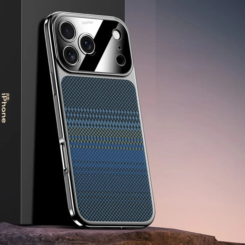 Retro Woven Stripes Electroplating Case - Image 3