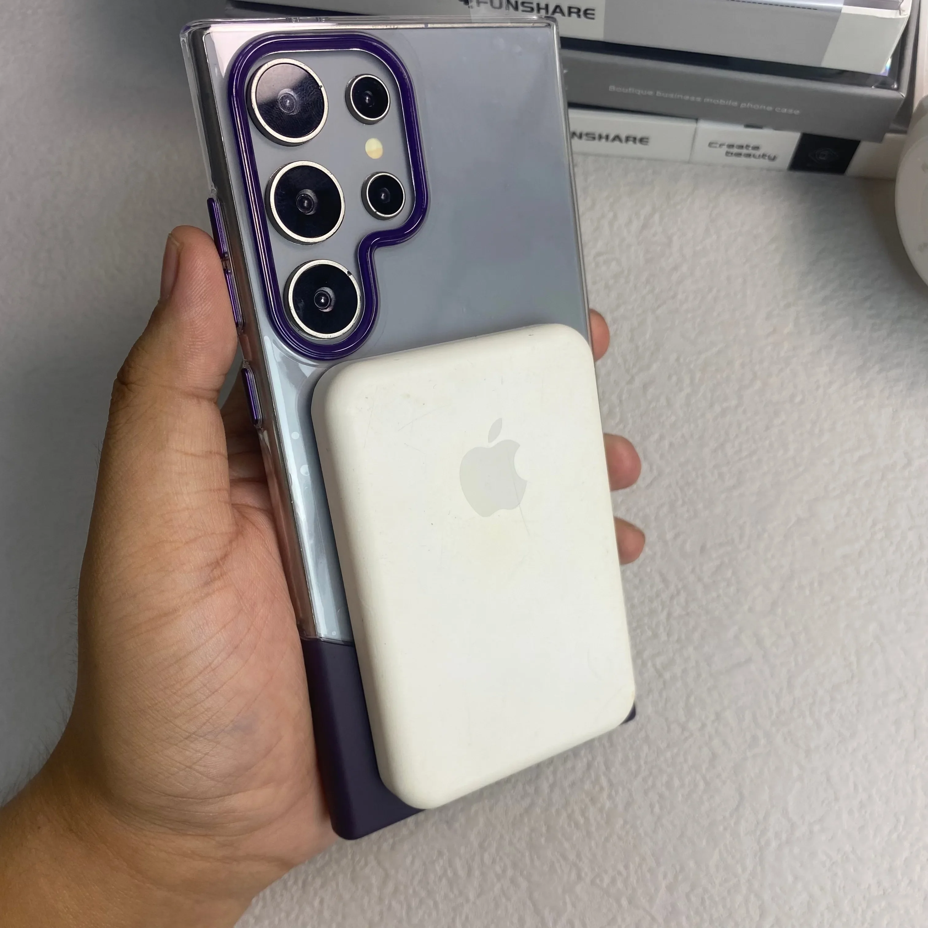 Versatile Detachable MagSafe Case - Samsung - Image 4