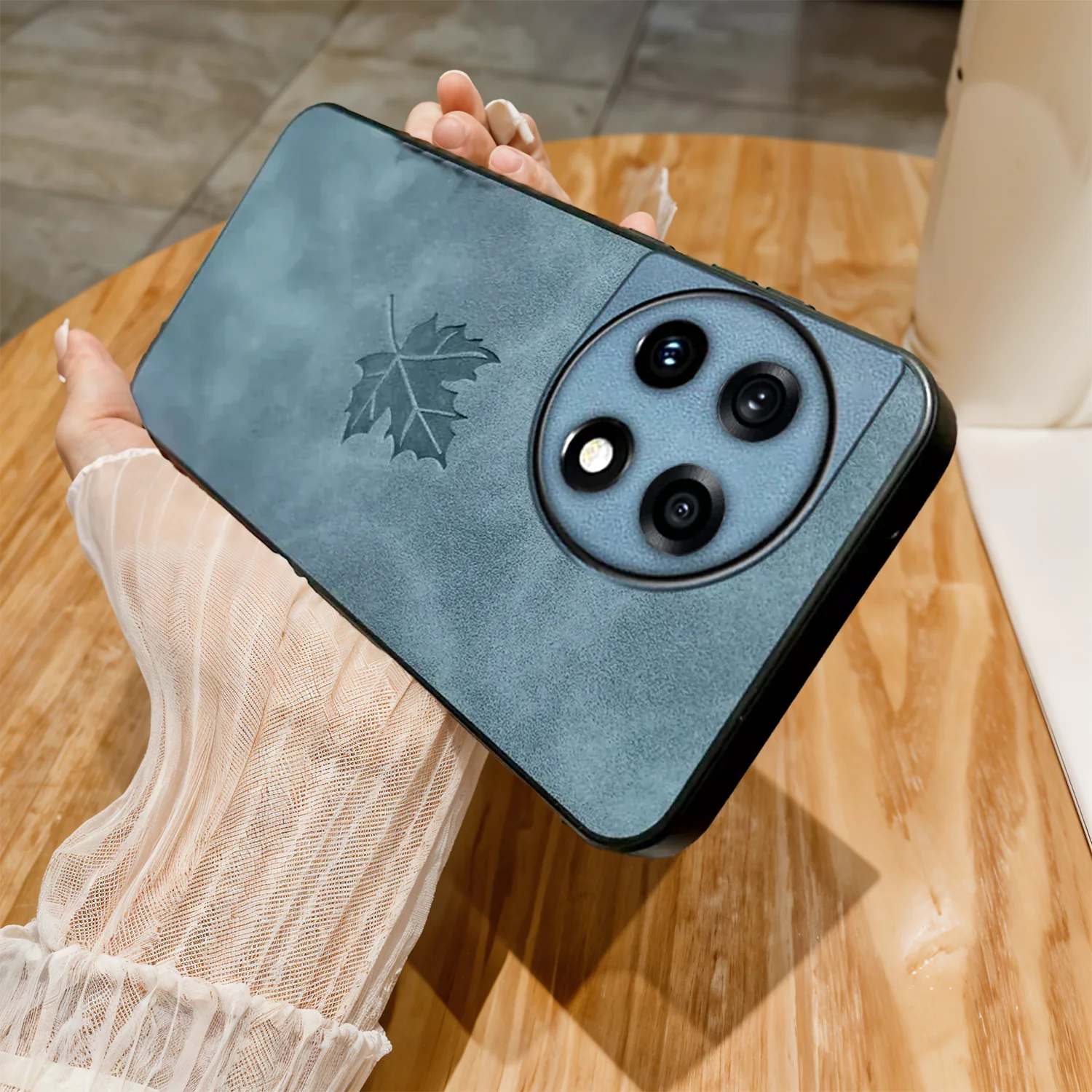 Vintage Maple Leaf Leather Case - OnePlus - Image 3