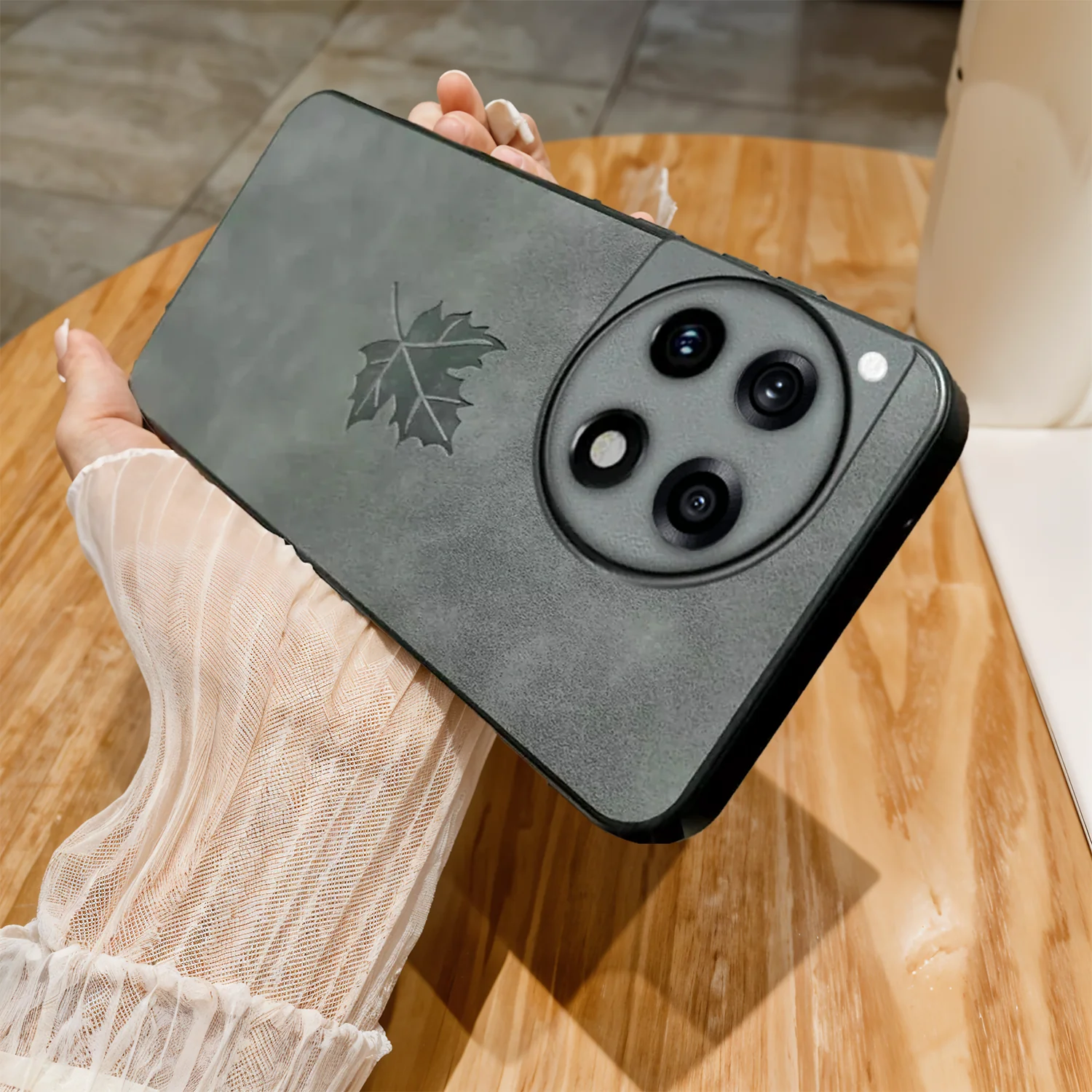 Vintage Maple Leaf Leather Case - OnePlus - Image 6